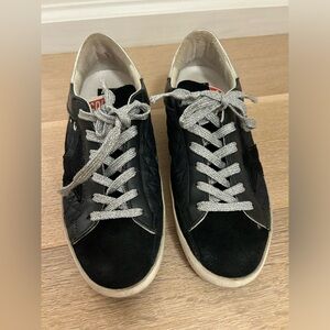 Golden Goose Black and White Women's Shoes